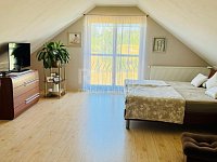 Prodej nadstandardního RD 5+1 s garáží, zahradou, pozemek 682 m² – Klimentov, Velká Hleďsebe - Fotka 15
