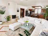 Prodej nadstandardního RD 5+1 s garáží, zahradou, pozemek 682 m² – Klimentov, Velká Hleďsebe - Fotka 2