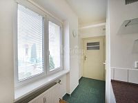 Pronájem světlého bytu 1+1, 30m2, sklep, ul. Vrchlického, Karlovy Vary – Horní Drahovice - Fotka 9