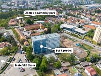 Pronájem světlého bytu 1+1, 30 m2 s pěkným výhledem 300 m od metra Hloubětín. - Fotka 25