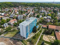 Pronájem světlého bytu 1+1, 30 m2 s pěkným výhledem 300 m od metra Hloubětín. - Fotka 27
