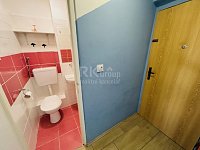 Pronájem světlého bytu 1+1, 30 m2 s pěkným výhledem 300 m od metra Hloubětín. - Fotka 9