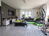 Prodej vícegeneračního domu v Sychrově u Mnichova Hradiště - NRL_2749.jpg