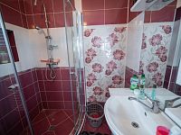 Prodej vícegeneračního domu v Sychrově u Mnichova Hradiště - NRL_2765.jpg