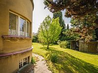 Prodej dvougenerační funkcionalistické vily v Turnově - NRL_4591.jpg