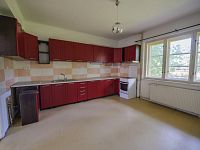 Prodej dvougenerační funkcionalistické vily v Turnově - NRL_4595.jpg