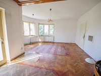 Prodej dvougenerační funkcionalistické vily v Turnově - NRL_4613.jpg