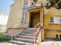 Prodej dvougenerační funkcionalistické vily v Turnově - NRL_4636.jpg