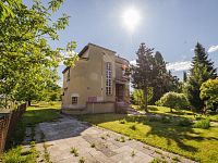 Prodej dvougenerační funkcionalistické vily v Turnově - NRL_4644.jpg