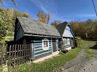 Prodej poloroubené chalupy v Benešově u Semil - IMG_1754.jpeg