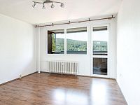 Prodej bytu 3+1 s lodžií v Tanvaldu - 16.jpg