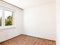 Prodej bytu 3+1 s lodžií v Tanvaldu - 32.jpg