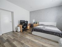 Prodej bytu 1+1 v cihlovém domě nedaleko tramvaje a nedaleko centra Liberce - 135_4786-HDR.jpg