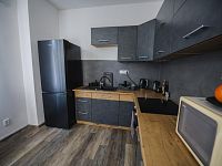 Prodej bytu 1+1 v cihlovém domě nedaleko tramvaje a nedaleko centra Liberce - 135_4801.jpg