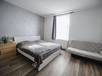 Prodej bytu 1+1 v cihlovém domě nedaleko tramvaje a nedaleko centra Liberce - 135_4803.jpg