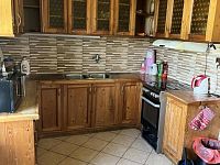 Pronájem bytu v cihlovém domě s vlastním topením v obci Poustka - Višňová - 456348937_562306372806653_8217871817401292742_n.jpg