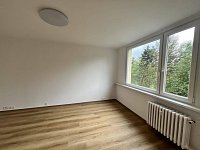 Dlouhodobý pronájem bytu 2+kk po kompletní rekonstrukci v Liberci - 444760939_966490774883817_6695905547603656361_n.jpg