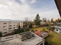 Pronájem zařízeného  podkrovního 1+kk v ulici Křížkovského v Liberci - NRL_2444.jpg