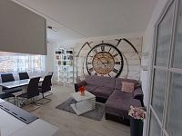 Pronájem bytu 2+1 s lodžií v ulici U Lesíka v Tanvaldu - dbe6f24d-a666-4226-ace7-85c908952ff7 (1).jpeg