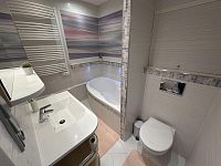 Pronájem bytu 2+1 s lodžií v ulici U Lesíka v Tanvaldu