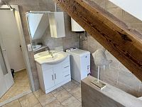 Pronájem bytu 1kk s garáží, Velké Hamry - Bez názvu-16.jpg