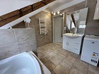 Pronájem bytu 1kk s garáží, Velké Hamry - Bez názvu-17.jpg