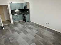 Pronájem bytu 1+kk s lodžií v Jablonci nad Nisou - IMG_9732.jpeg