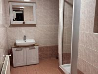 Pronájem bytu 3+1 v cihlovém domě v Liberci - Nové Pavlovice - IMG_1771.JPG