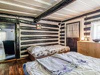 Prodej poloroubené chalupy v Benešově u Semil - 25.jpg