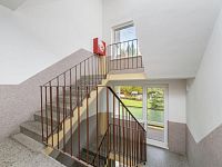 Pronájem bytu 1+kk ve Velkých Hamrech - Bez názvu-8.jpg