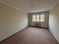 Prodej  bytu 2+1 v cihlovém domě nedaleko centra v Turnově - IMG_2080.JPG