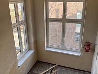 Pronájem bytu 3+1 v prvorepublikové vile v centru Liberce a s parkováním ve dvoře - IMG_1922.JPG