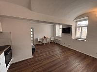 Pronájem atypického a vybaveného bytu 2kk nedaleko centra Jablonce nad Nisou - IMG_2374.JPG