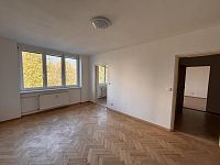 Pronájem nově zrekonstruovaného bytu 2+1 v klidném místě Liberce - IMG_2460.JPG