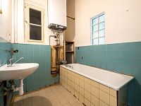 Prodej prostorného a světlého bytu v Praze - Vinohrady - 2 minuty od metra Flora - 16.jpg