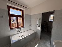 Pronájem bytu 2+kk o výměře 75,4m2 se samostatným vstupem, terasou  v cihlovém domě v centru města - IMG_2819.JPG