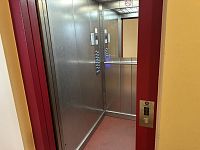 Pronájem bytu 2+1 s lodžii, Tanvald, Palackého ul. - IMG_2616.jpeg