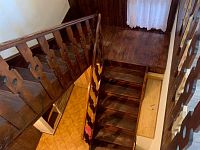Pronájem  bytu o velikosti  2+1 o výměře 100m2 se zastřešenou terasou a zahradou. - Bez názvu-15.jpg