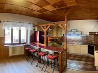 Pronájem  bytu o velikosti  2+1 o výměře 100m2 se zastřešenou terasou a zahradou. - Bez názvu-19.jpg