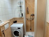 Pronájem zařízeného bytu 1+kk - Tanvald - 1dd142c2-74a9-412d-914a-78a3ecd91485.JPG