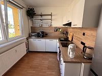 Pronájem velmi pěkného a slunného bytu 3+1 s lodžií v Pavlovicích - IMG_3737.JPG