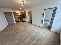 Pronájem nově zrekonstruovaného bytu 2+kk, 48 m², Semily – Komenského náměstí - IMG_9414.jpeg