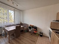 Pronájem bytu 2kk v posledním patře menšího panelového domu v Liberci - IMG_3971.JPG