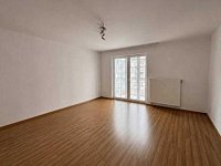 Pronájem bytu 1kk s komorou nedaleko centra Liberce - Hedvábná ulice - ce3e01e8-1130-4bf2-a3b4-1eeb8583f5ca.jpg