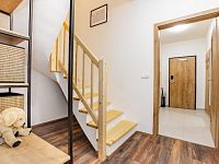 Prodej apartmánového bytu Lipno nad Vltavou - Fotoface_43.jpg