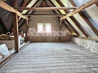 Rodinný dům 4+kk, po kompletní rekonstrukci, zast. plocha 79m2 + 890m2 zahrada, Dobrná, okr. Děčín - 20231011_144154.jpg