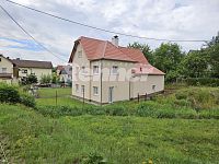 Rodinný dům 4+kk, po kompletní rekonstrukci, zast. plocha 79m2 + 890m2 zahrada, Dobrná, okr. Děčín - 20240711_120541.jpg