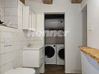 Rodinný dům 4+kk, po kompletní rekonstrukci, zast. plocha 79m2 + 890m2 zahrada, Dobrná, okr. Děčín - 20250209_163322.jpg