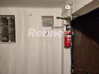 Pronájem,  garáž, 30m2, zahrada 778m2, Ústí nad Labem-Vaňov - 06_Vanov_2_garaze.jpg