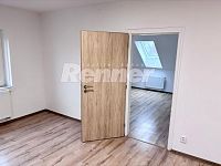 Pronájem,  Byt 2+kk(50m2), 2.patro, po rekonstrukci. - 1000033046.jpg
